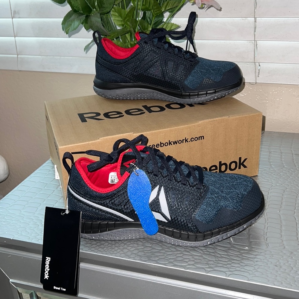 REEBOK SHOES